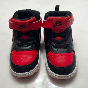 Nike high top tennis shoes